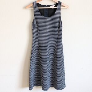 Banana Republic Fit and Flare Dress 0 Striped Stretch Work Office Preppy Classic